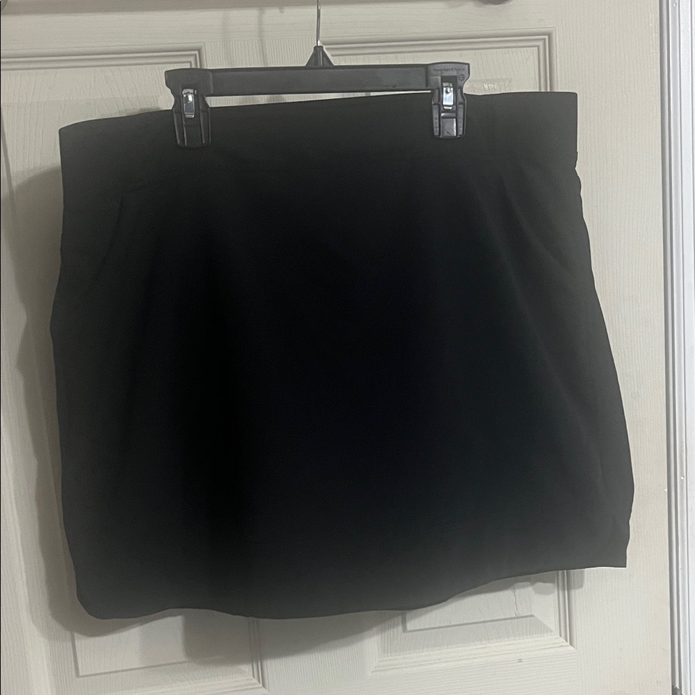 Elegant Black Women's Skort